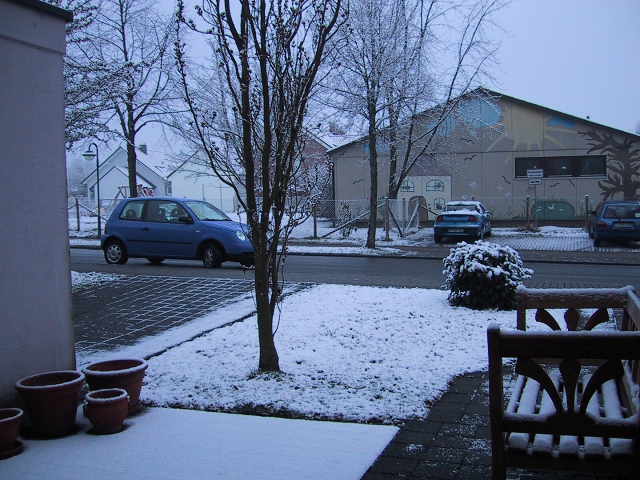 20030411_0739-Unglaublich_-_am_Tag_der_Abreise_schneit_es